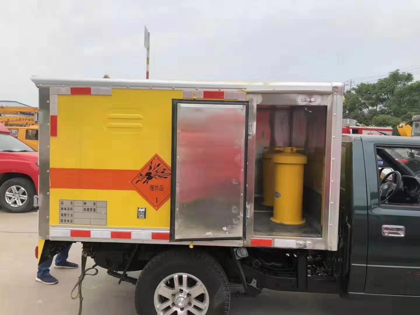 句容爆破器材运输车行业深度解析：规格选择与运输效能的更优配置